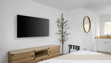 Schreibtisch, kostenloses WLAN, Bettwäsche