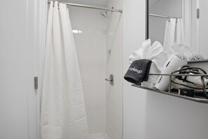 Dusch och handdukar