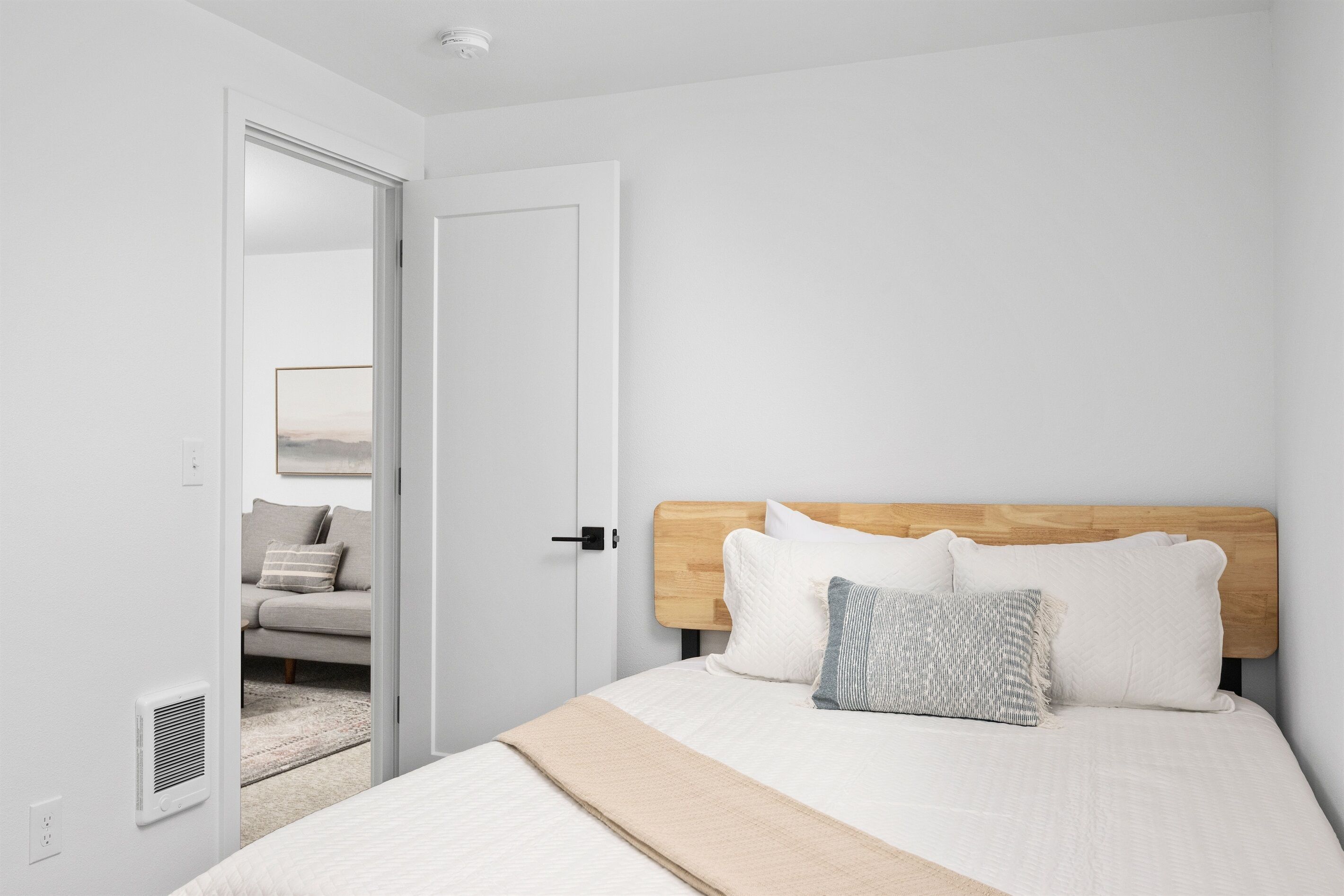 2 sovrum, skrivbord, gratis wi-fi och sängkläder