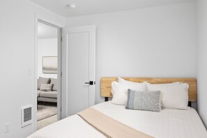 2 sovrum, skrivbord, gratis wi-fi och sängkläder