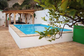 Uklassifisert bilde, 4 av 30, knapp