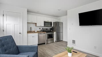 微波炉、烤箱、炉灶、洗碗机