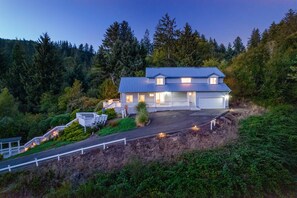 Exterior - The Swell House: Coastal Luxury & Private En-Suites (Pacific City)