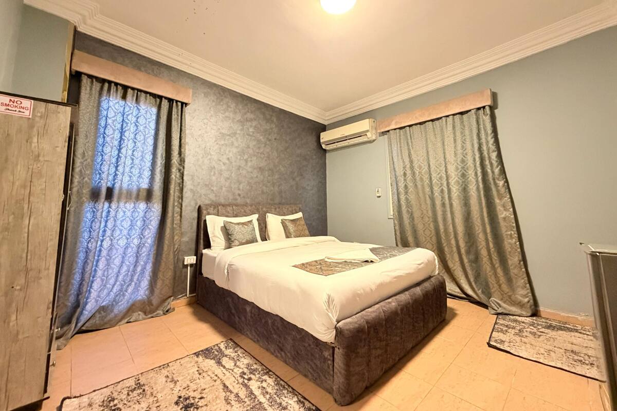 Coffres-forts dans les chambres, bureau, chambres insonorisées