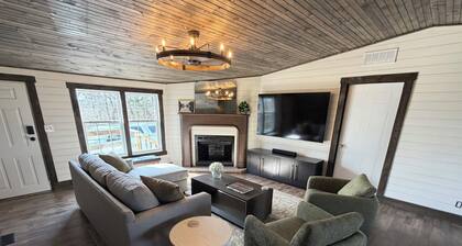 NEW! Spacious Farmhouse Cabin, 30 acres w/ Pond, Waterfall, Trails