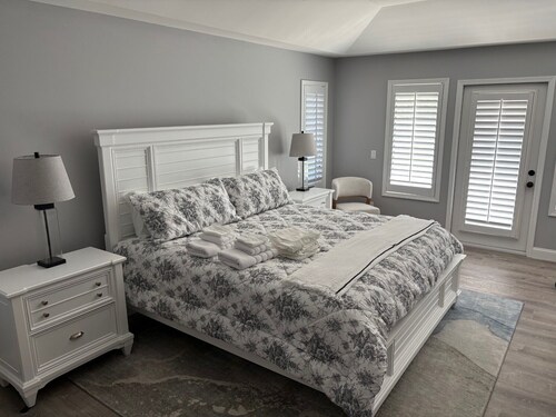 Amazing 3 BR newly renovated condo at TPC Sawgrass in Ponte Vedra Beach, Florida