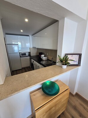 Private kitchen - Casa Carmem by Sesimbra Sun Sea (Sesimbra)