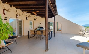 Apartment | Balcony - Central Marbella Penthouse With Jacuzzi (Marbella)