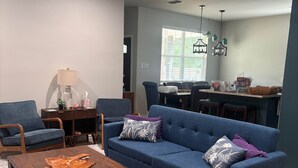 Interior - Maggie's Place (Granbury)