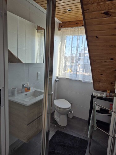 Appartement lumineux situé dans une maison