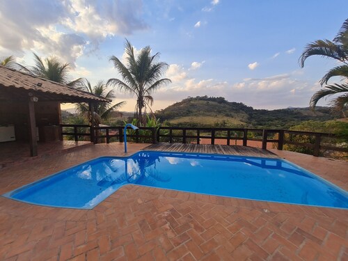 Sítio Encanto Brumadinho - Lodging near INHOTIM, ideal for families.