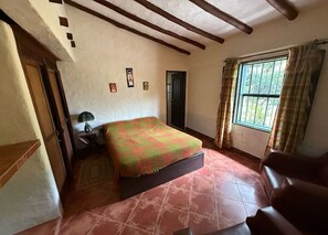 4 chambres, Wi-Fi, literie fournie