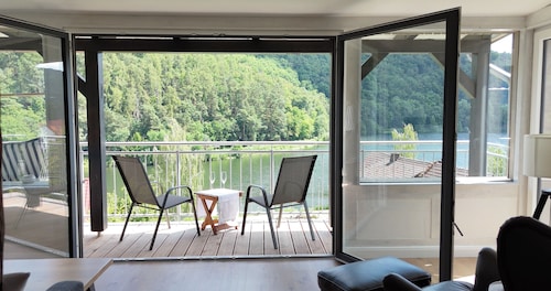 Landhaus am See - Apartment Lärenberg, directly on Lake Edersee