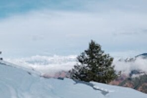 Unclassified image, 3 of 5, button - Hills View Hotel Abbottabad (Abbottabad)