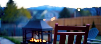 New! Pikes Peak Mountain Views, Hot Tub, AC, Dog Friendly, Trails, Backyard