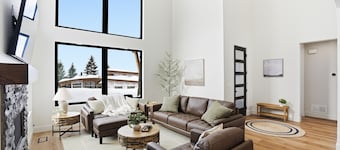 Brundage Luxury Retreat | Hike • Bike • Relax