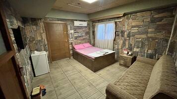 Chambre Standard | Bureau, espace de travail pour ordinateur portable