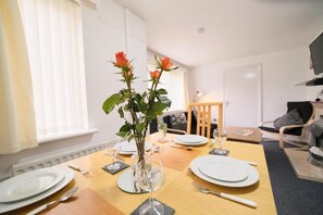 Dining - Forest View a home from home with two bedrooms and two bathrooms. (Ballykelly)