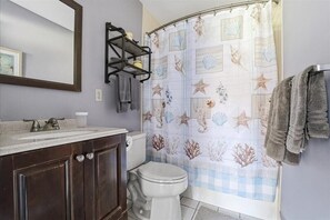 Towels, toilet paper