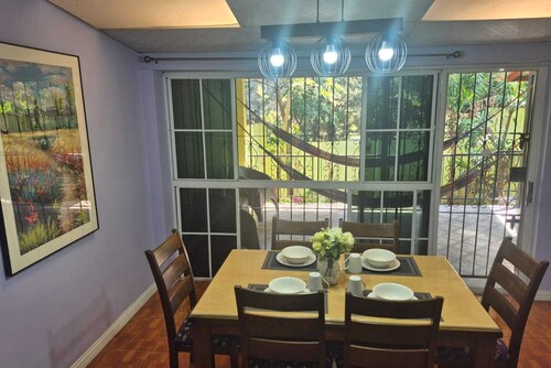 Adorable 3-bedroom house with AC in San Salvador