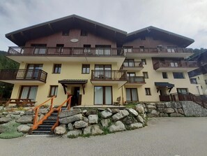 Exterior - Ground floor, balcony, tv, ski locker, 34m², Valfréjus (Valfréjus)
