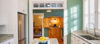 Steps to VSU • Game Day HQ • Historic Home • Private Pool • Sleeps 10