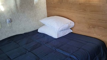 2 bedrooms, bed sheets