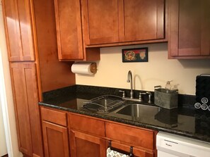 Interior - 2-bedroom upstairs apartment in charming New Orleans near French Quarter (New Orleans)