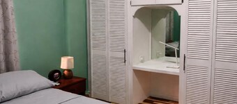 Fabulous 3-bedroom house with AC in welcoming St. Patrick's