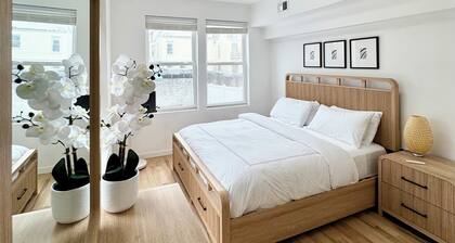 Marvelous 3-bedroom/2 bath apartment with AC in vibrant Newark