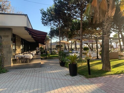 Fully furnished, New stylish One Bedroom apartment - 120 meters from the beach.