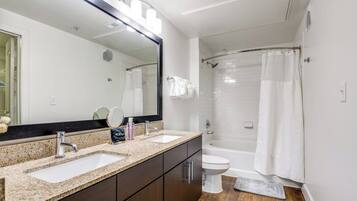 Apartment | Bathroom