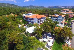 Front of property - HOTEL ESPERIA (Thasos)