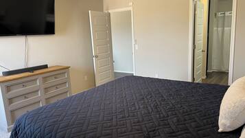 4 bedrooms, WiFi, bed sheets