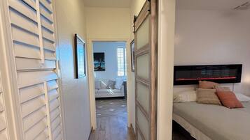 1 bedroom, in-room safe, desk, iron/ironing board