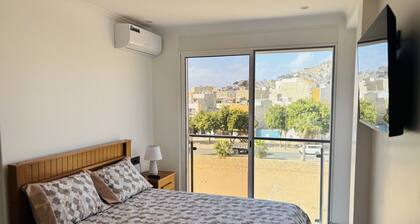 Mindelo's Brand New, Modern and Cozy: Family-Friendly Central Apartment for You!