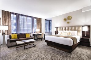 Deluxe Studio, City View - Suites at The Donatello  (San Francisco)