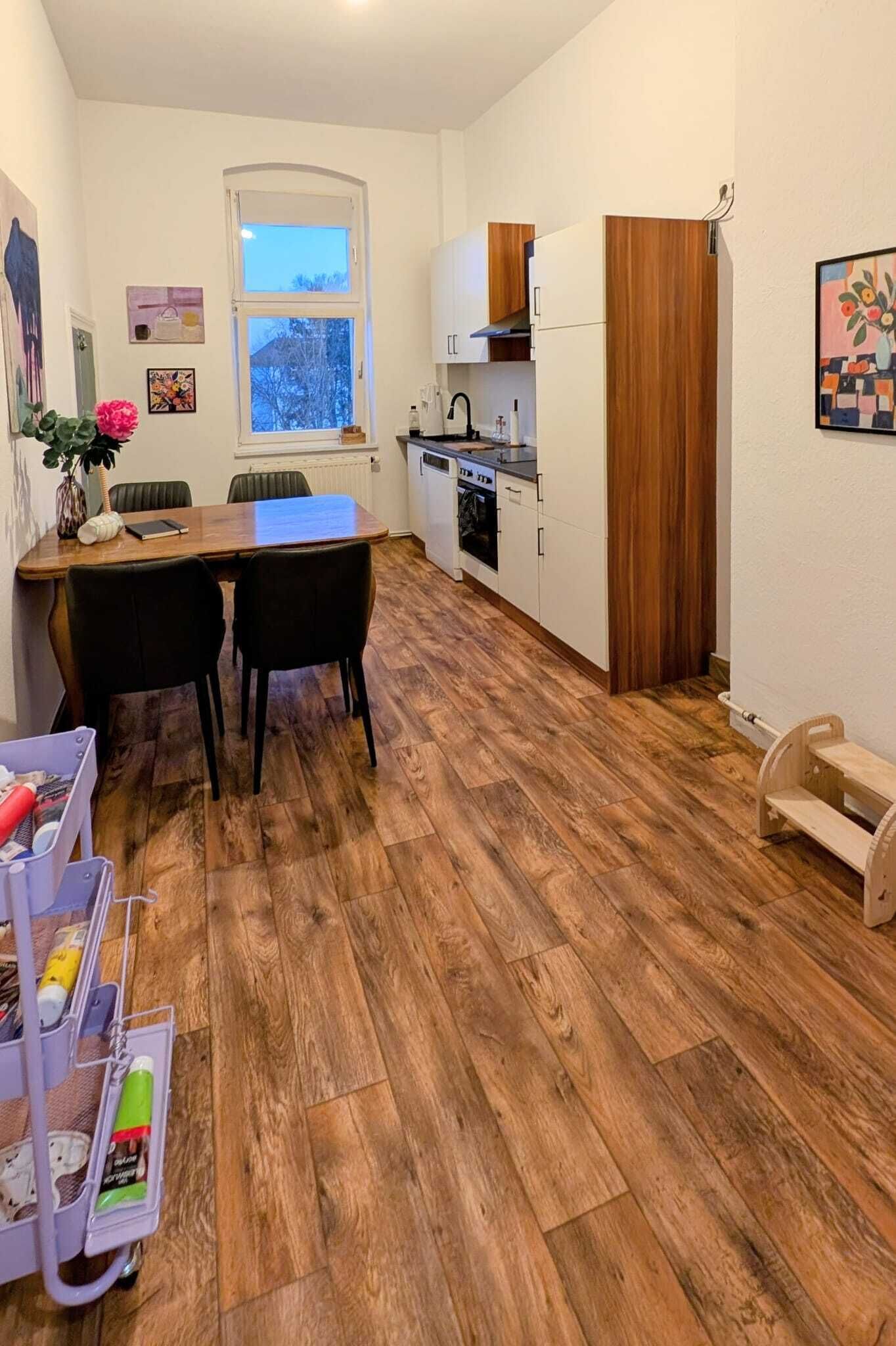 Kühlschrank, Ofen, Herdplatte, Geschirrspüler