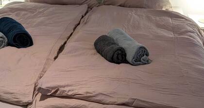 Kinder willkommen! Großzügiges Familien-Apartment 5 Minuten vom Zentrum entfernt