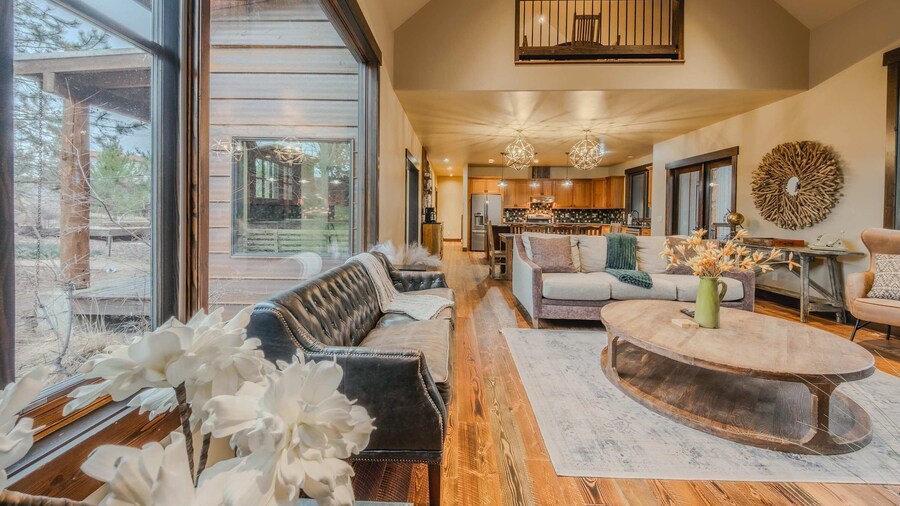 Wilderness Club Manor For 20