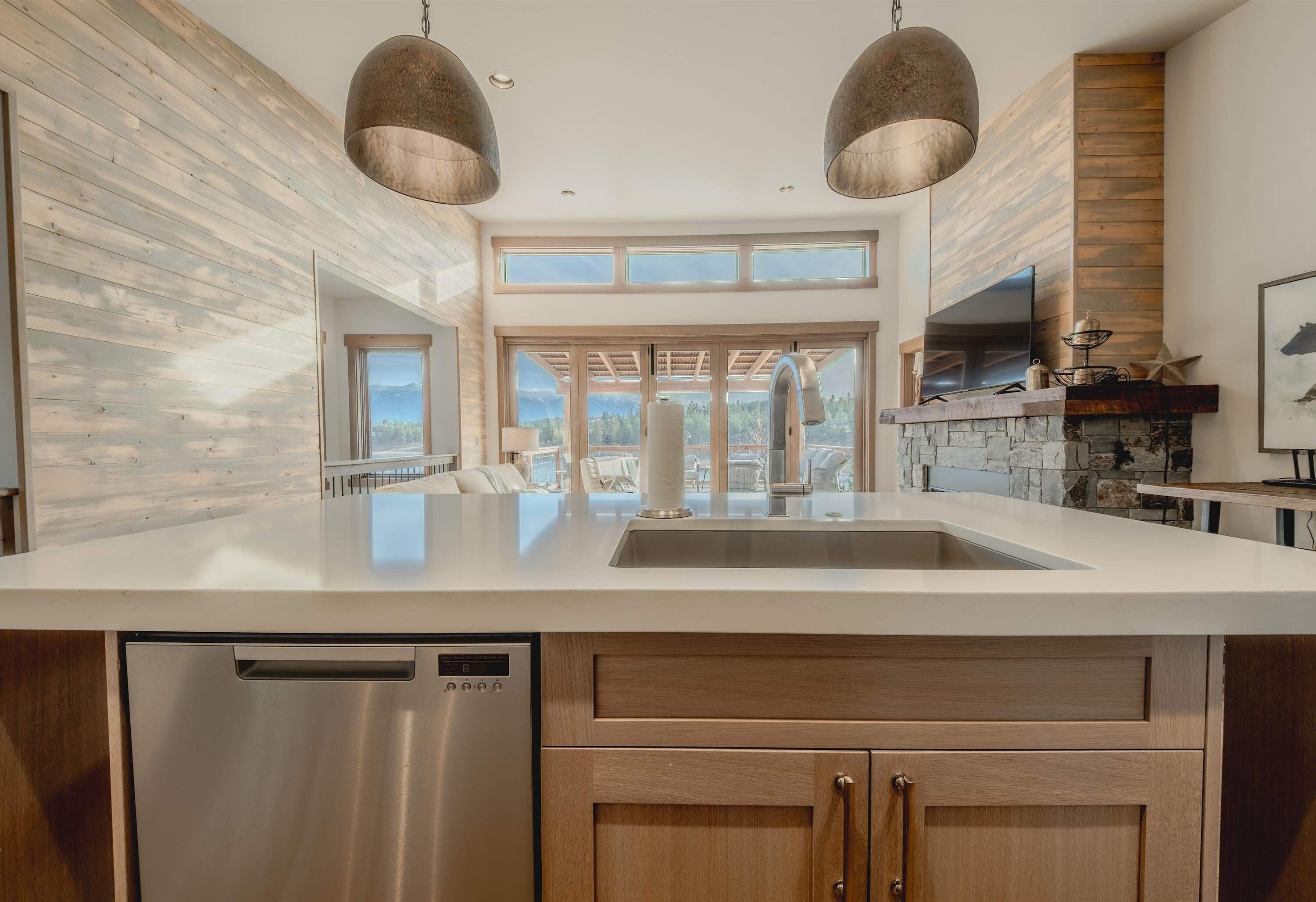 Casa, varias camas, bañera de hidromasaje, vistas a la montaña (Wilderness Club Home) | Cocina privada