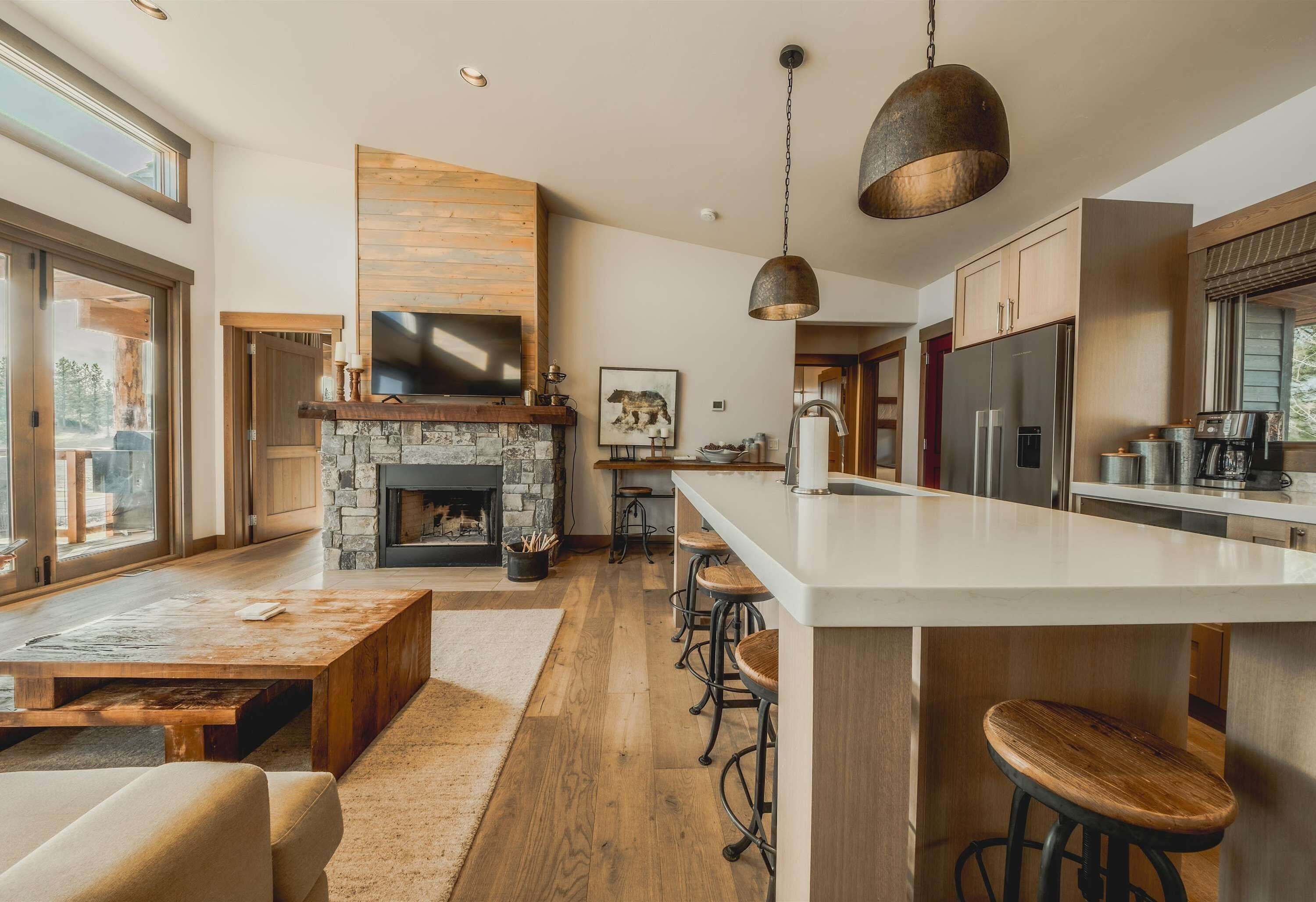 Maison, Plusieurs lits, baignoire à remous, vue sur la montagne (Wilderness Club Home) | Aire de séjour