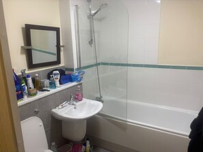 Towels, soap, toilet paper - Your Home away from Home!!! (Birmingham)