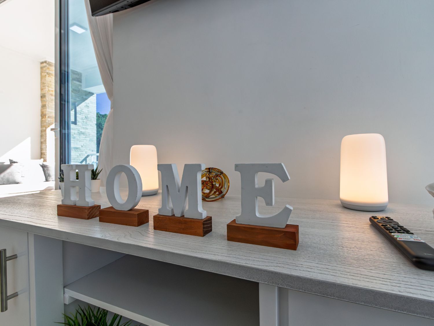 Smart TV 55 polegadas com canais a cabo, Netflix, serviços de streaming