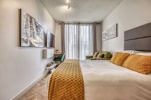 1 Schlafzimmer, Bügeleisen/Bügelbrett, WLAN, Bettwäsche