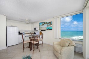 Smart TV - Estero Beach & Tennis Club #806B “Blue Horizon” - Beachfront (Fort Myers Beach)