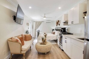 Fer et planche à repasser, Wi-Fi, draps fournis