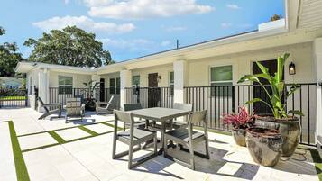 Restauration extérieure