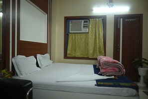 Classic Double Room, Balcony, City View