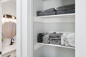 Interior - Modern, comfortable and conveniently located in OKC! (Oklahoma City)